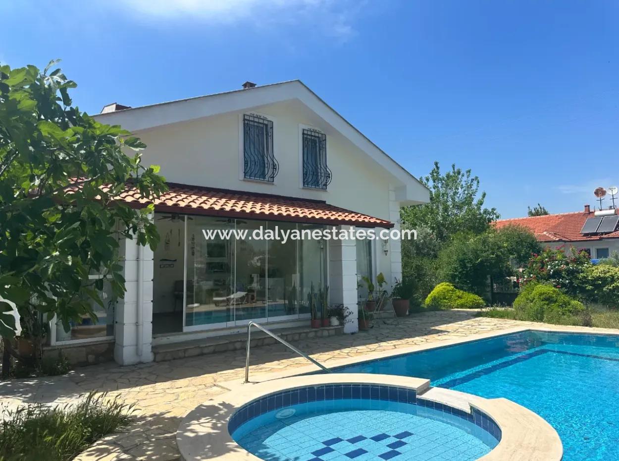 Pretty Dormer Bungalow For Sale