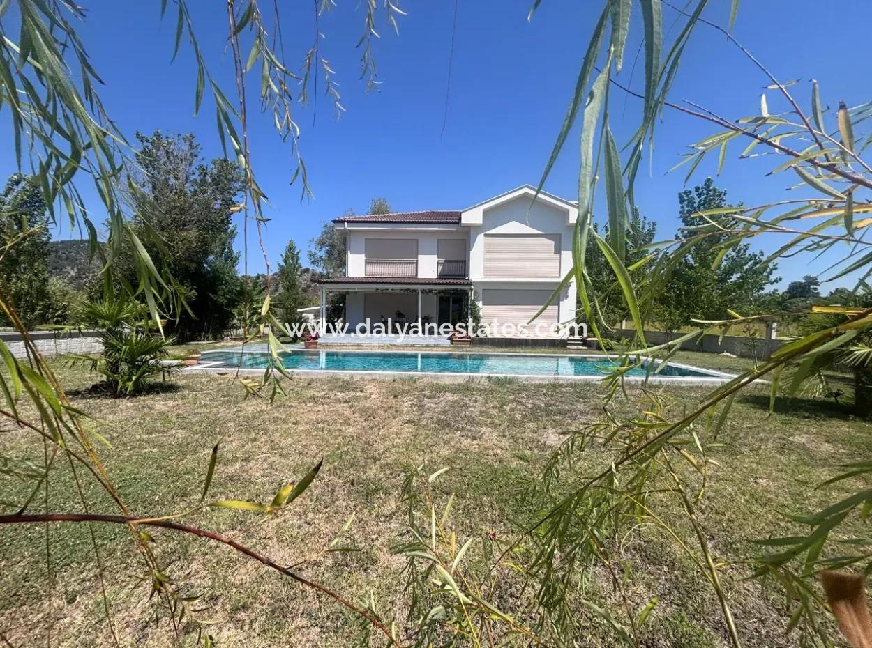 Unique Villa On Large Land