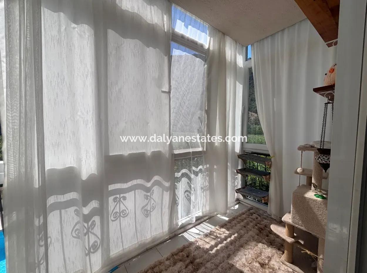 Triplex Villa Surrounded By Nature