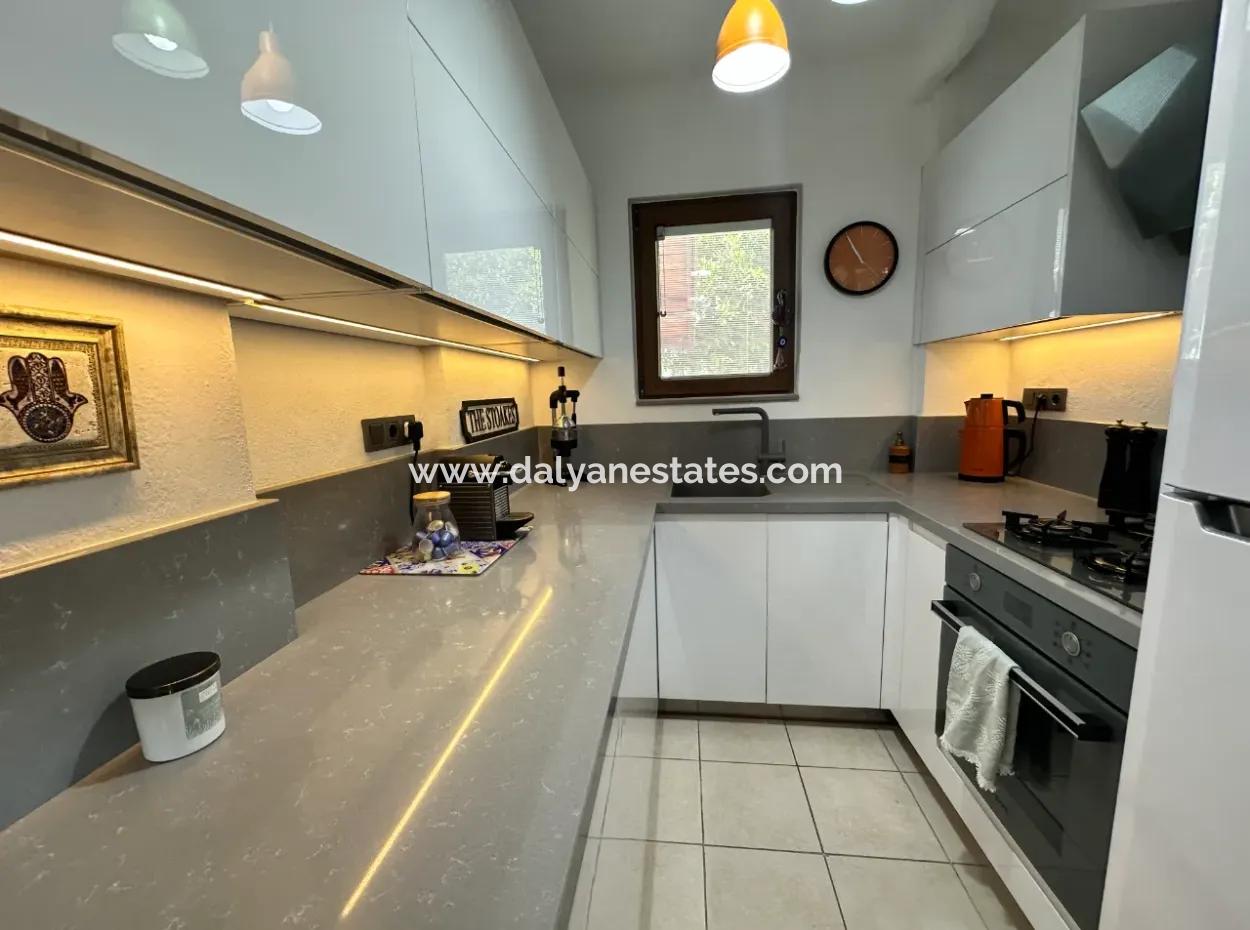 Stylish Semi-Detached Villa