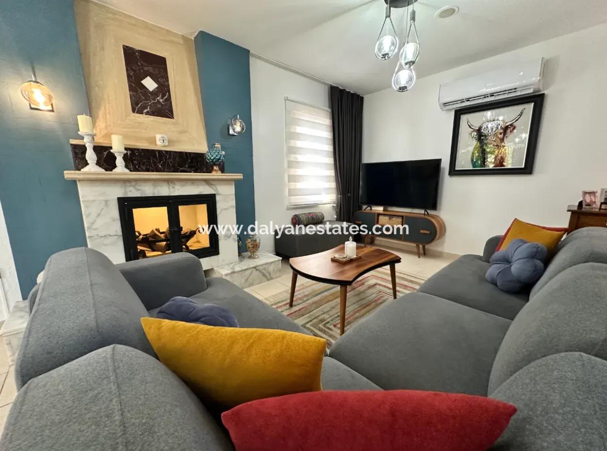 Stylish Semi-Detached Villa