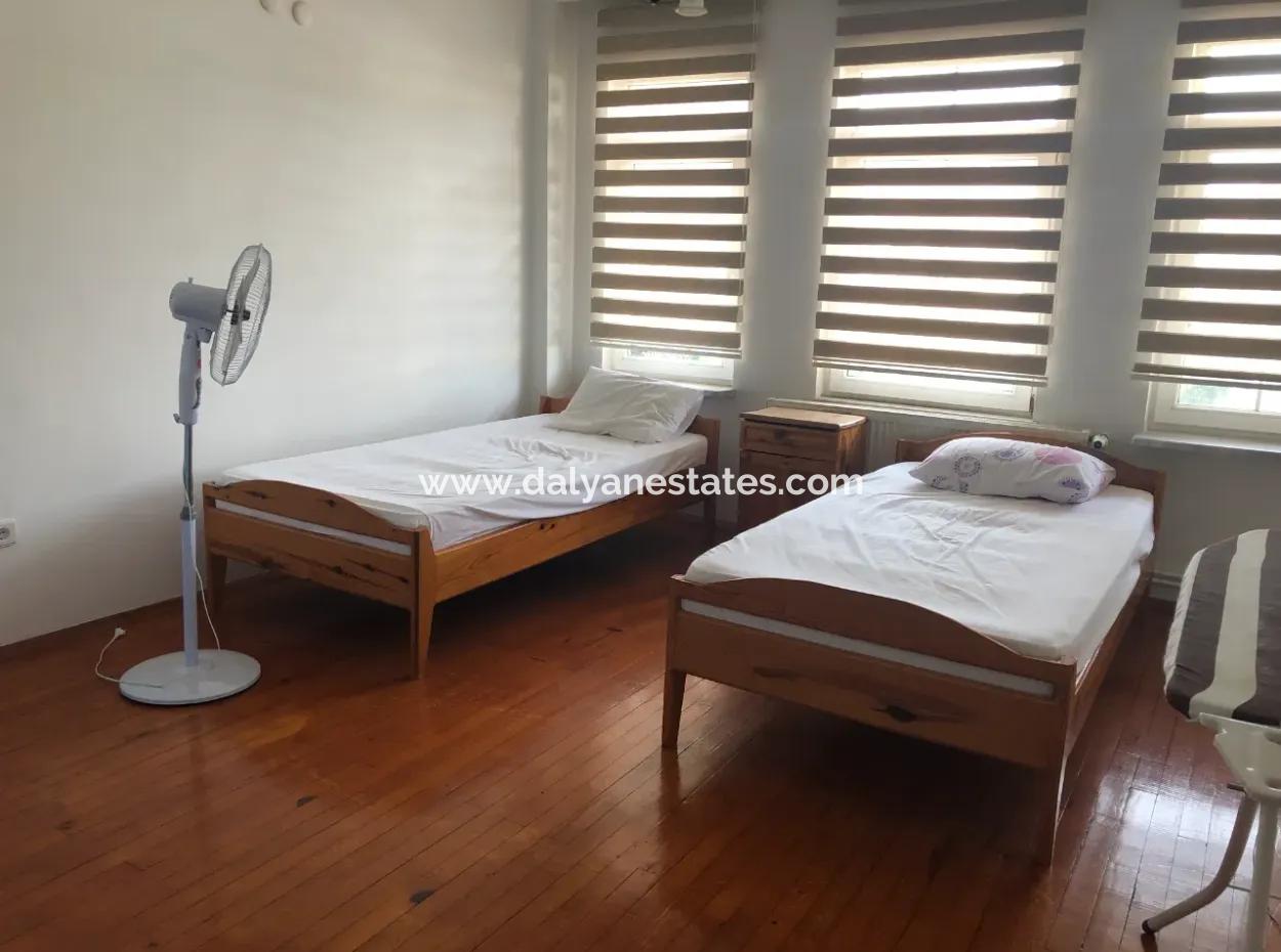 Traditional Villa In Need Of Love