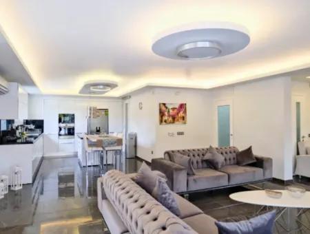 Luxury Detached Villa For Sale In Gülpınar