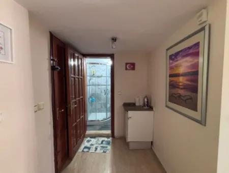 Homely Complex Villa Close To Town