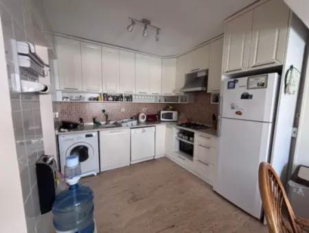 Homely Complex Villa Close To Town