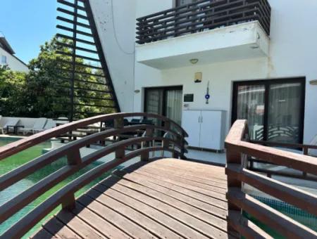 Fully Furnished Modern One-Bedroom Riverside Apartment