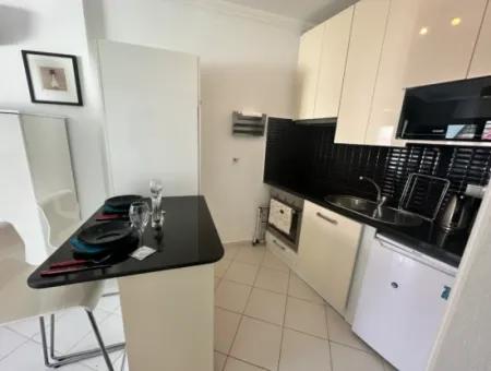 Fully Furnished Modern One-Bedroom Riverside Apartment