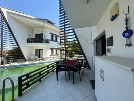 Fully Furnished Modern One-Bedroom Riverside Apartment