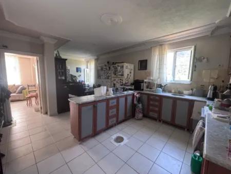 Triplex Villa Surrounded By Nature