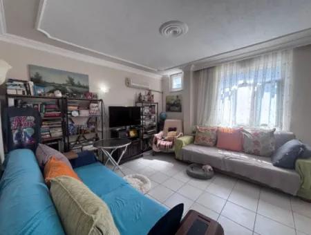 Triplex Villa Surrounded By Nature