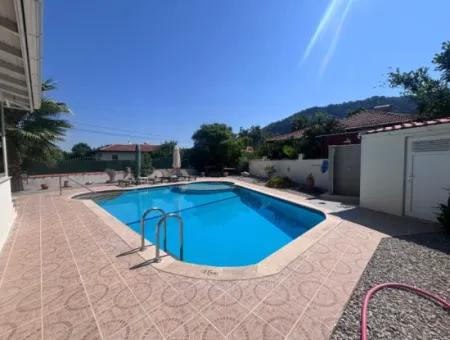 A Tranquil Retreat In The Heart Of Nature