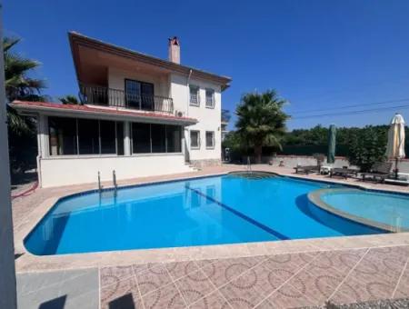 A Tranquil Retreat In The Heart Of Nature