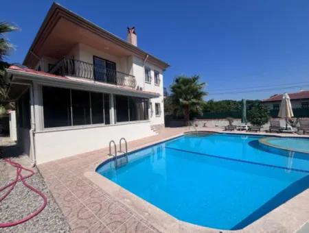 A Tranquil Retreat In The Heart Of Nature