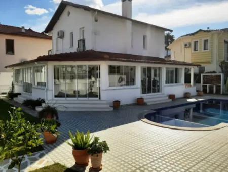 Private Villa In Peaceful Surroundings