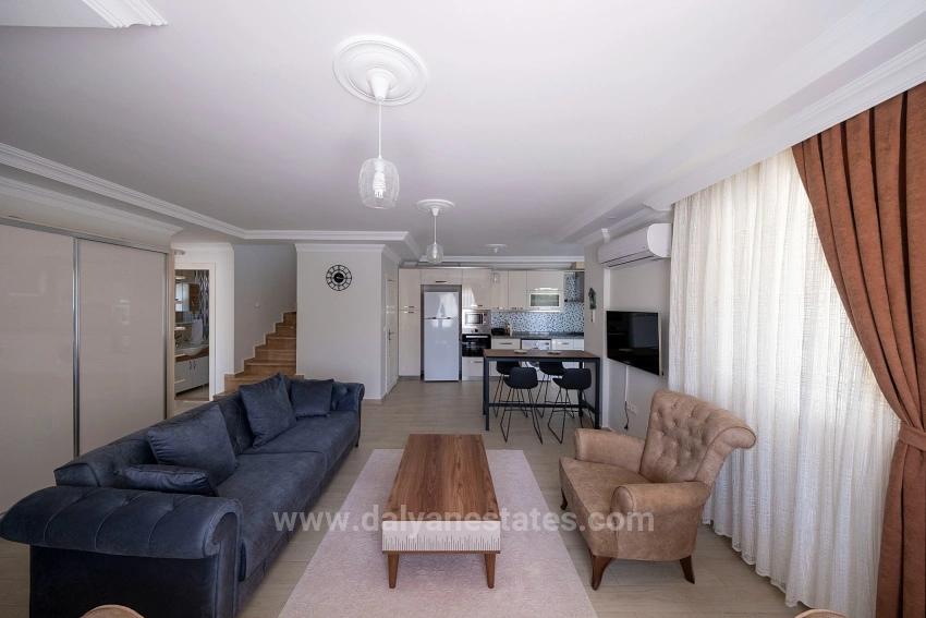 Скрытая И Элегантная Вилла С 4 Спальнями В Гюльпинаре – Villa İnci