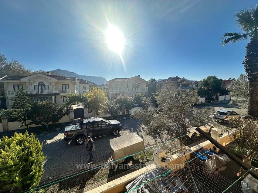 Кингс Вилла № 1 — Эксклюзивная Жизнь, Наполненная Элегантностью И Видом На Реку.