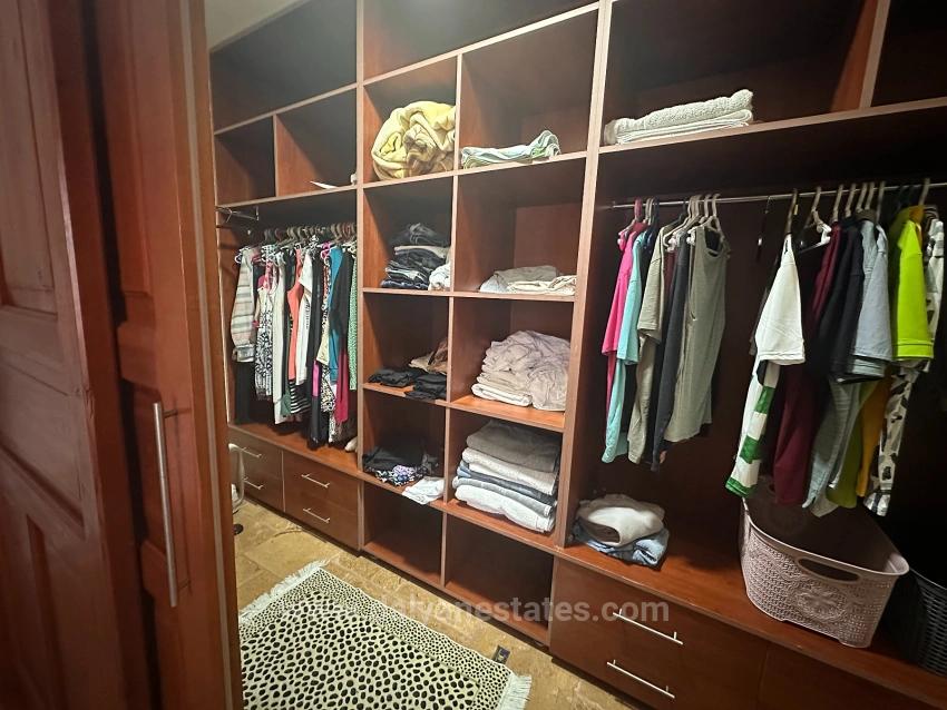 Классическая Элегантность В Самом Сердце Дальяна