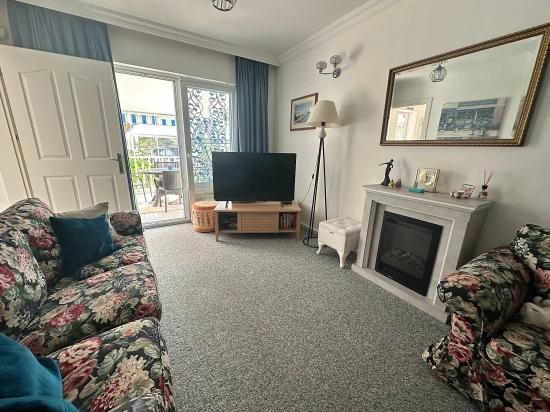 Очаровательная Частная Вилла С Видом На Гробницу Короля