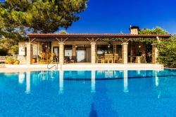 Для Продажи Vip-Вилла 4+1 в Gökbel Ortaca - 8.000 m²