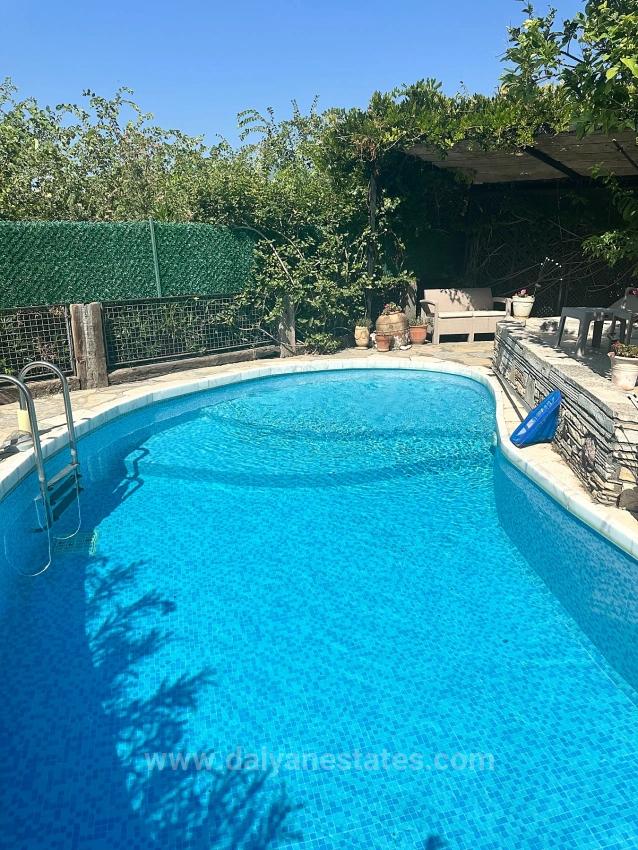 Marmarlı’da Zen Sığınağı – Dalyan’a Yakın Huzurlu İki Yatak Odalı Villa