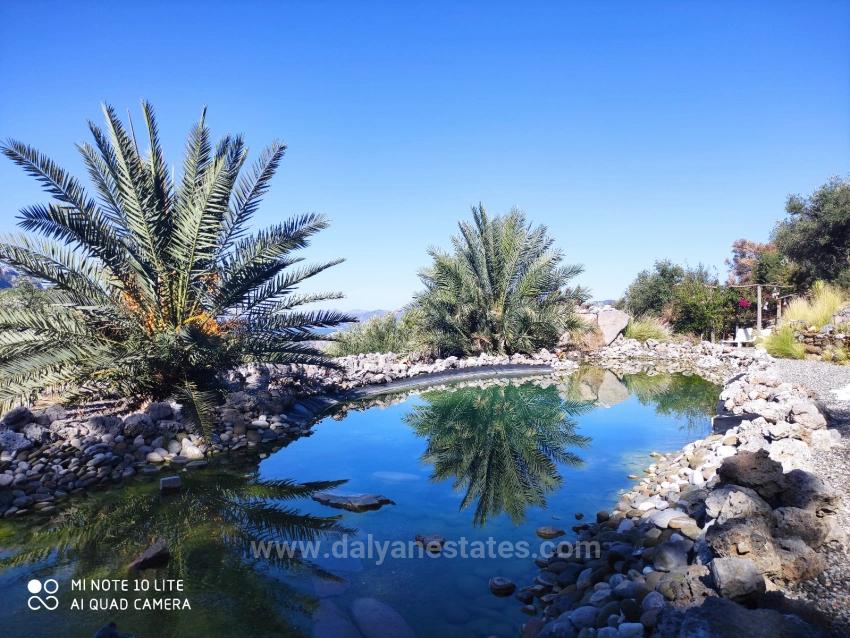 Gökbel’de Eşsiz Deniz Manzaralı 7 Odalı Lüks Malikâne – 5.000 M² Arsada Prestijli Bir Ya