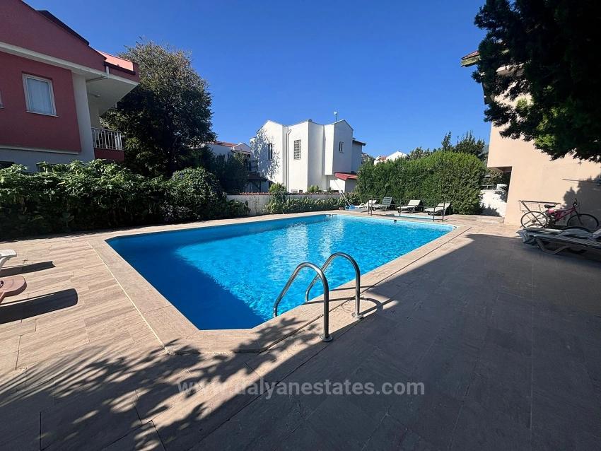 Dalyan Gülpınar 'Da Site İçerisinde Satılık 1+1 Daire