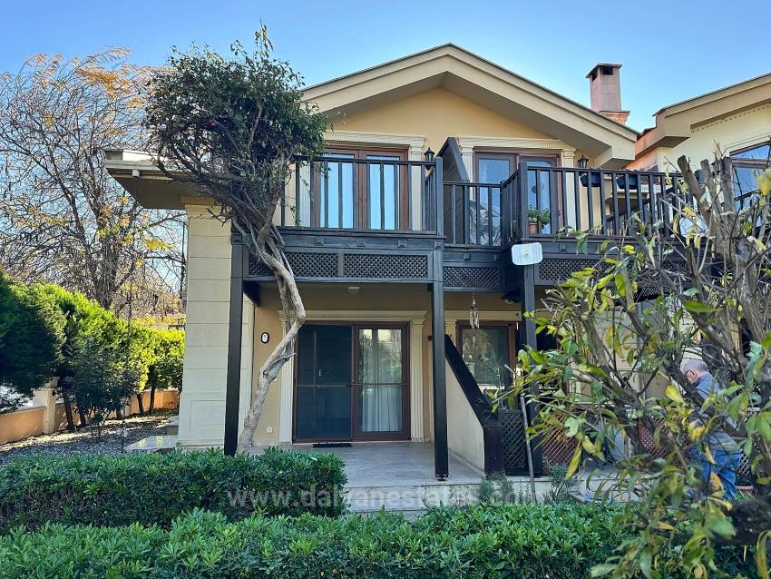 Dalyan Maraş Bölgesinde , Nehir Manzaralı Satılık Villa