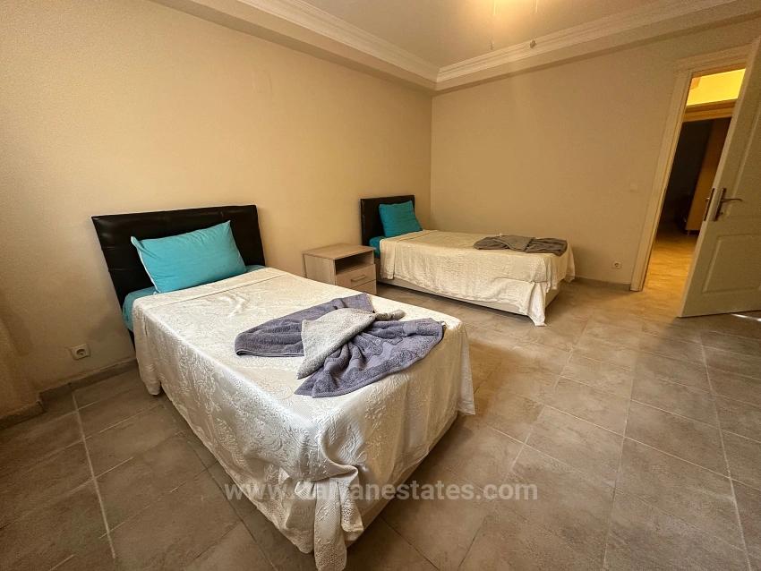 King’s Villa No.1 — Zarafetle Yükselen, Nehir Manzaralı Seçkin Bir Yaşam