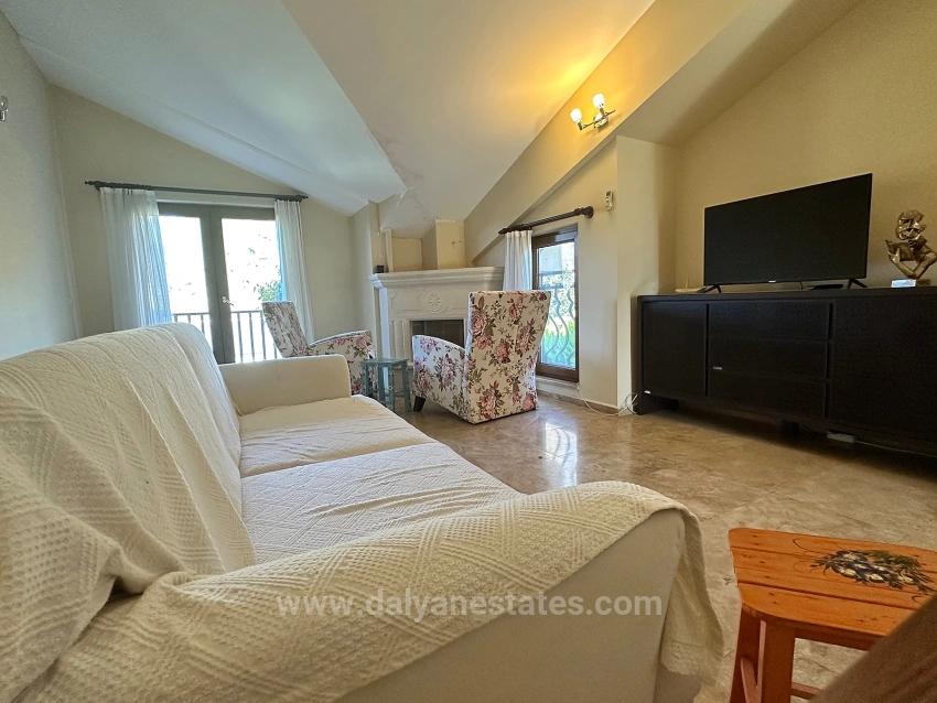 Dalyan Maraş Bölgesinde , Nehir Manzaralı Satılık Villa