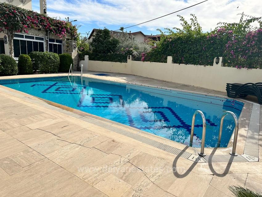 Dalyan Merkezinde Sessiz, Işıklı Ve Zamansız Bir Aile Evi