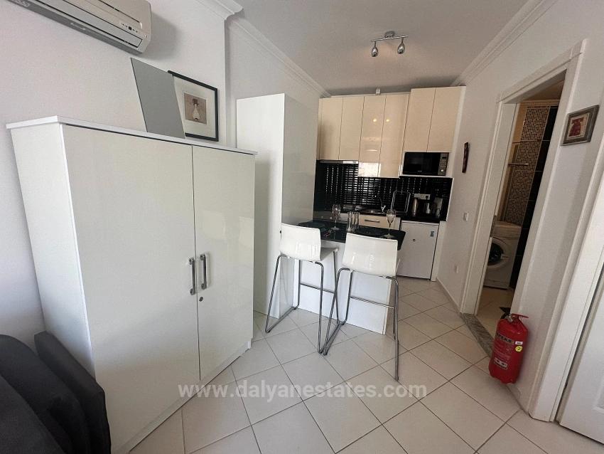 Nehirle Bütünleşen Modern Şıklık