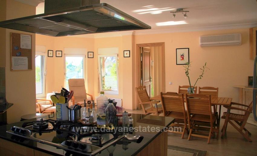 6.000 M² Özel Arazide Konumlanan Lüks Doğa Villası