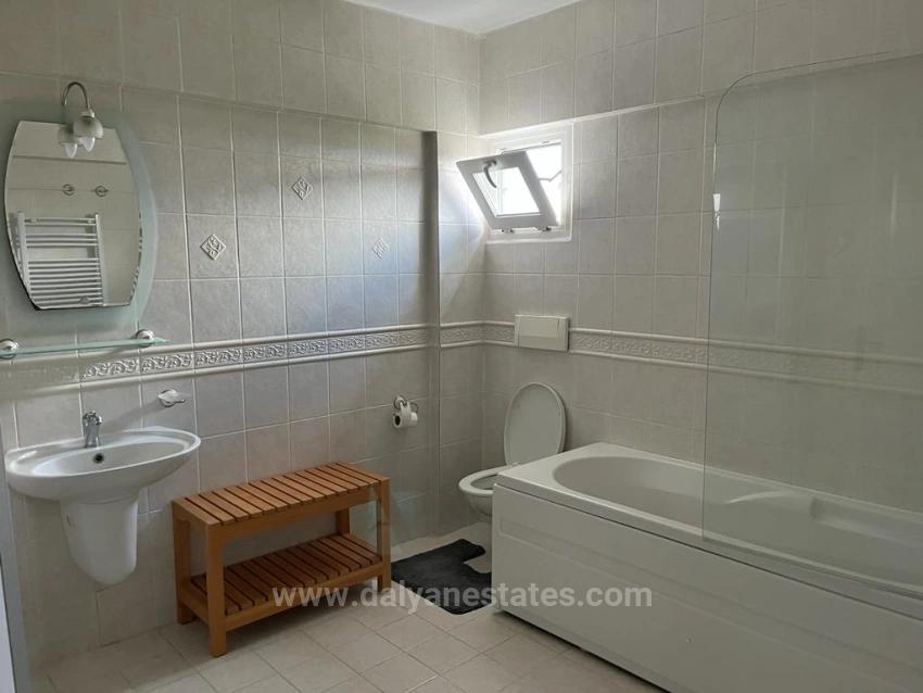 Dalyan Okçular'da 1000 M2 Arsa İçerisinde Satılık Dubleks