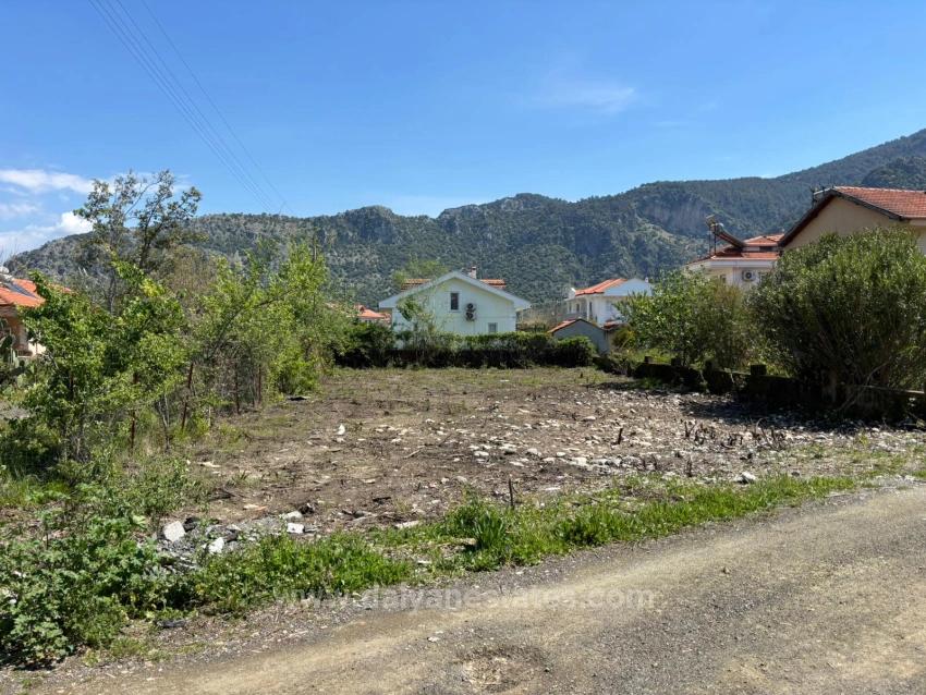 Muğla Dalyan Arıkbaşı’nda Satılık Konut İmarlı Köşe Parsel