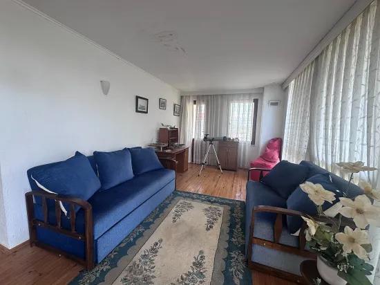 Dağ Manzaralı Ve Olgun Bahçeli Geniş Köy Evi