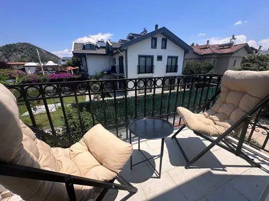 Akdeniz Esintili Şık Villa