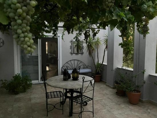 Müstakil Daireli Eşsiz Akdeniz Villası