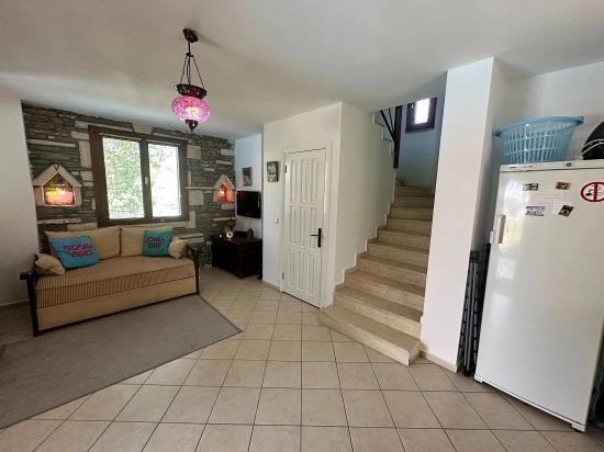 Gülpınar, Dalyan’da Şirin Bir Sitede İki Yatak Odalı Villa