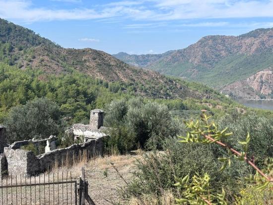 Dalaman Akkaya Vadisi’nde Satılık Dubleks Villa