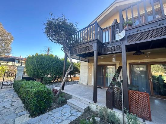 King’s Villa No.1 — Zarafetle Yükselen, Nehir Manzaralı Seçkin Bir Yaşam