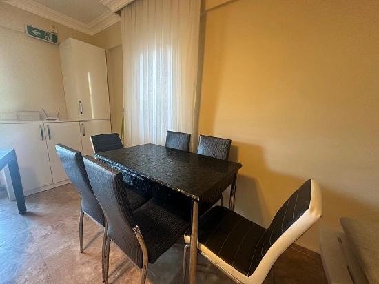 King’s Villa No.1 — Zarafetle Yükselen, Nehir Manzaralı Seçkin Bir Yaşam