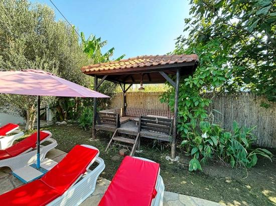 Doğayla Fısıldaşan Zamansız Bir Villa