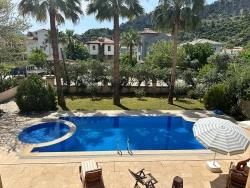 Dalyan Gülpınar Da Kanal A Yakın Konak Tarzında Villa