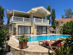 Ortaca Dalyan Mah. Satılık 4+1 Villa - 800 m²