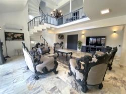 Ortaca Okçular Mah. Satılık 8+2 Vip Villa - 1.174 m²