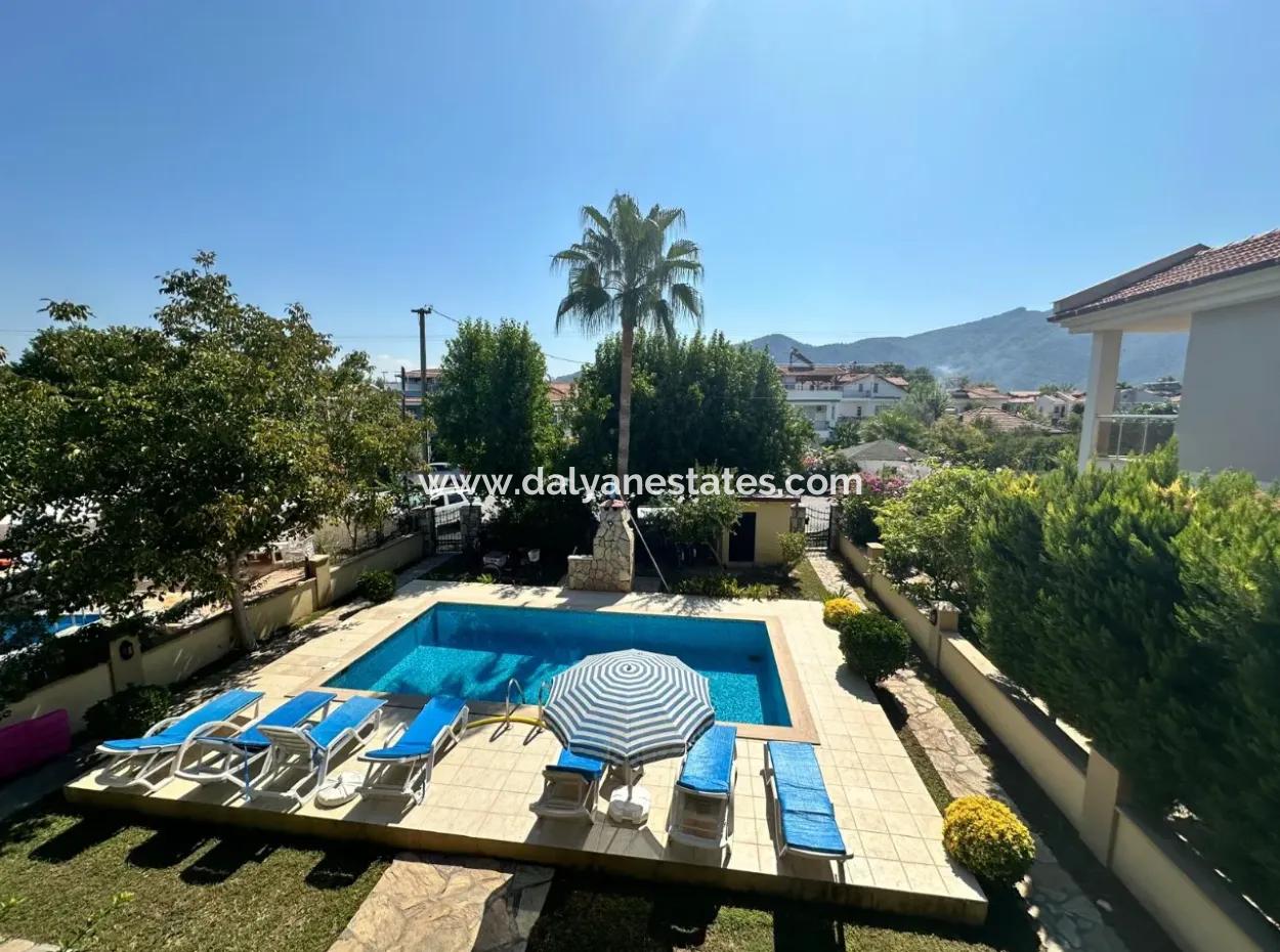 Dalyan Merkezde Satılık Site İçerisinde Apart Daire