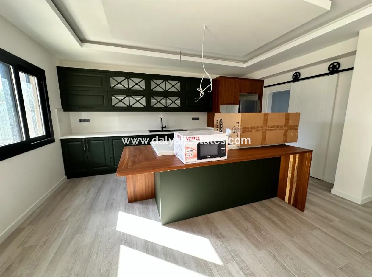 Dalyan Metinler  De Satılık Villa