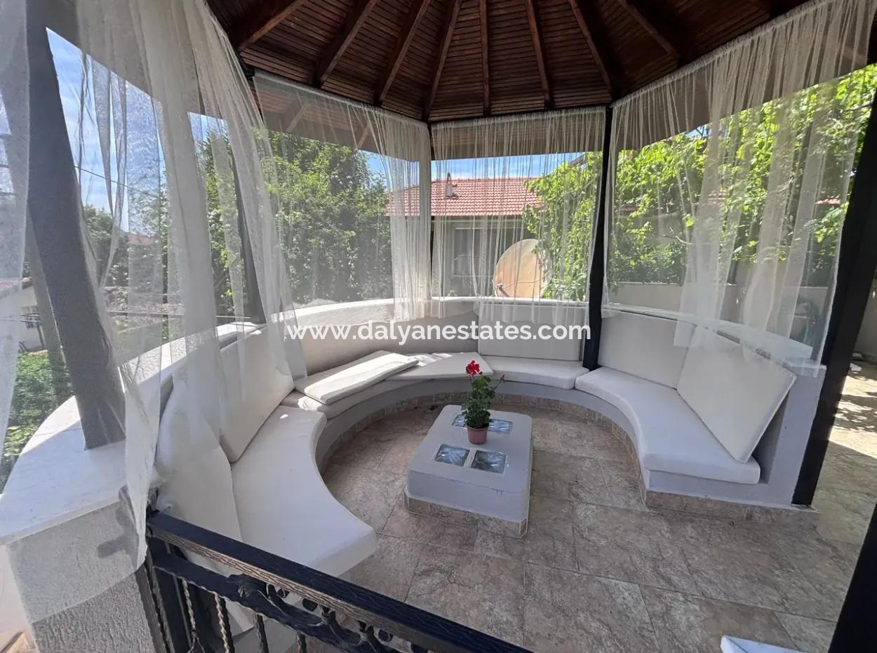Dalyan Arıkbaşında Satılık Villa