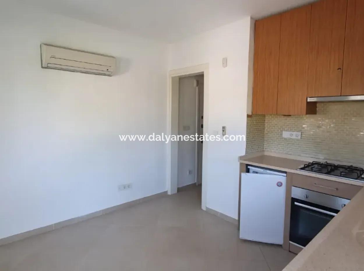 Dalyan Zemin Kat Satılık Apart