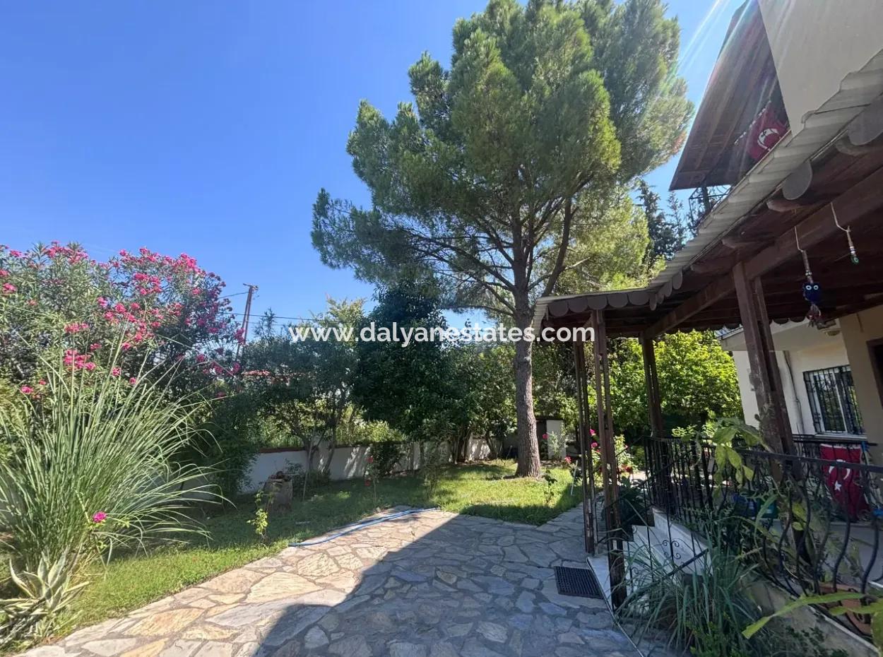 Dalyan Marmarlı Da 4011 M2 Arsa İçerisinde Satılık Villa